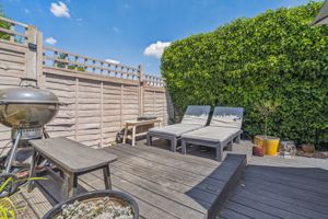 Photo 17- click for photo gallery